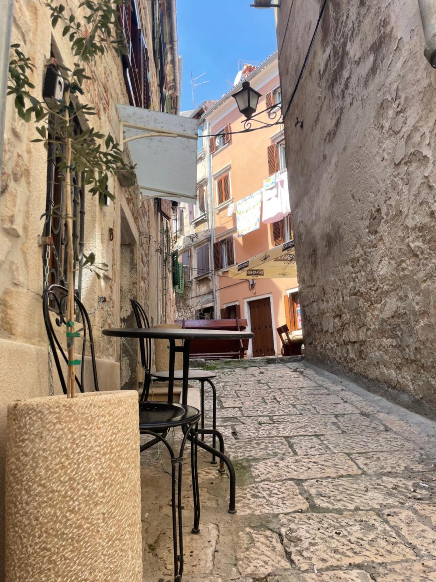 Studio Noellica Rovinj Luaran gambar